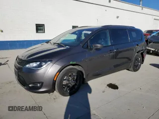 2020 Chrysler Pacifica Touring L Plus z VIN 2C4RC1EG4LR125555, wystawiony jako Copart lot #50605885 z przebiegiem 92 926 mil mil oraz Szkoda całkowita • Salvage title. Historia ofert i sprzedaży dostępna na DreamBid. Obrazek 1.