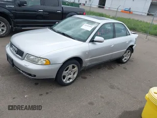2001 Audi A4 с VIN WAUDH68DX1A010693, выставлен на аукционе IAAI как лот 42445405 с пробегом 191 684 миль миль и . История ставок и продаж доступна на DreamBid. Изображение 2.