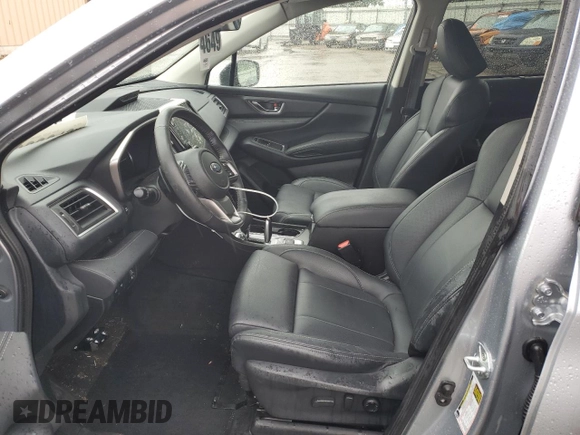 2023 Subaru Ascent Limited z VIN 4S4WMARD5P3405480, wystawiony jako Copart lot #61194015 z przebiegiem Nie podano mil oraz Szkoda całkowita • Salvage title. Historia ofert i sprzedaży dostępna na DreamBid. Obrazek 7.