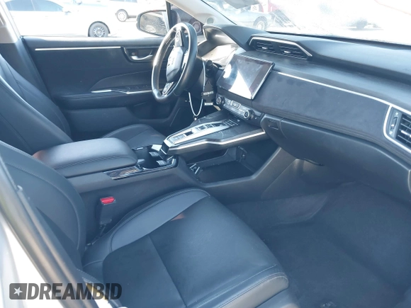 2019 Honda Clarity Touring z VIN JHMZC5F38KC003399, wystawiony jako IAAI lot #41818175 z przebiegiem 54 896 mil mil oraz . Historia ofert i sprzedaży dostępna na DreamBid. Obrazek 5.
