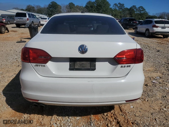 2011 Volkswagen Jetta Sedan SE w/Convenience with VIN 3VWDX7AJ6BM133386, listed as a Copart auction lot 47635985 with 178,515 mi miles and Salvage Title. Bid and sale history available at carsss.com. Image 6.