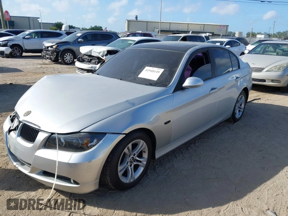 2007 BMW 3 Series 328i with VIN WBAVC53527FZ71572, listed as a IAAI auction lot 41948149 with 142,138 mi miles and . Bid and sale history available at carsss.com. Image 18.
