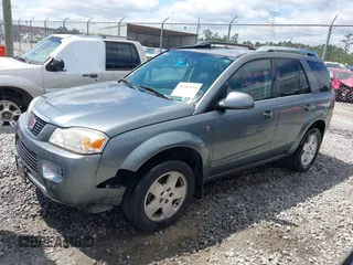 2006 Saturn VUE z VIN 5GZCZ53446S873437, wystawiony jako IAAI lot #41982510 z przebiegiem 264 270 mil mil oraz . Historia ofert i sprzedaży dostępna na DreamBid. Obrazek 2.