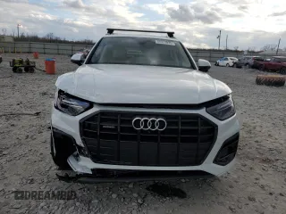 2024 Audi Q5 Premium Plus z VIN WA1BBAFY8R2131498, wystawiony jako Copart lot #44317935 z przebiegiem Nie podano mil oraz Szkoda całkowita • Salvage title. Historia ofert i sprzedaży dostępna na DreamBid. Obrazek 5.