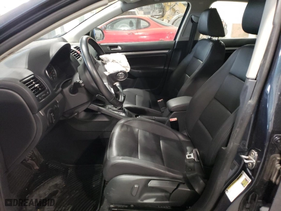 2010 Volkswagen Jetta Sedan Limited with VIN 3VWAX7AJ4AM109363, listed as a Copart auction lot 42173855 with 0 mi miles and Salvage Title. Bid and sale history available at carsss.com. Image 7.