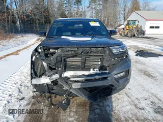 2021 Ford Explorer ST with VIN 1FM5K8GC7MGA25632, listed as a IAAI auction lot 41310228 with 55,573 mi miles. Bid and sale history available at carsss.com. Image 13.
