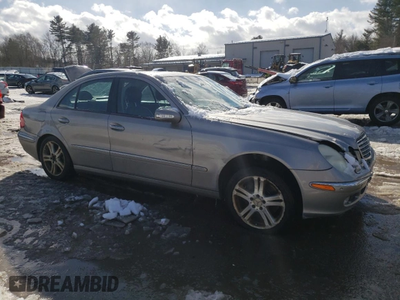 2004 Mercedes-Benz E-Class 5.0L with VIN WDBUF70JX4A398172, listed as a Copart auction lot 45269735 with 8,947 mi miles and Clean Title. Bid and sale history available at carsss.com. Image 4.