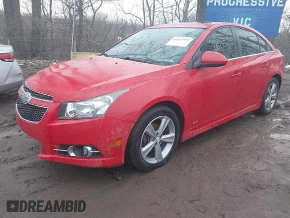 2014 Chevrolet Cruze 2LT z VIN 1G1PE5SB3E7278295, wystawiony jako IAAI lot #41517451 z przebiegiem 95 085 mil mil oraz . Historia ofert i sprzedaży dostępna na DreamBid. Obrazek 6.