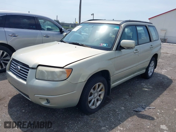 2007 Subaru Forester X w/Premium Pkg with VIN JF1SG656X7H710030, listed as a IAAI auction lot 42027771 with 201,433 mi miles. Bid and sale history available at carsss.com. Image 2.