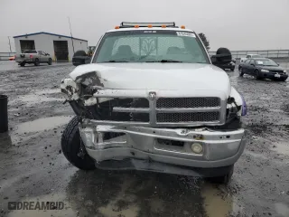 1998 Dodge Ram 1500 with VIN 1B7HF16Z2WS579700, listed as a Copart auction lot 81646884 with 328,476 mi miles and Salvage Title. Bid and sale history available at carsss.com. Image 5.