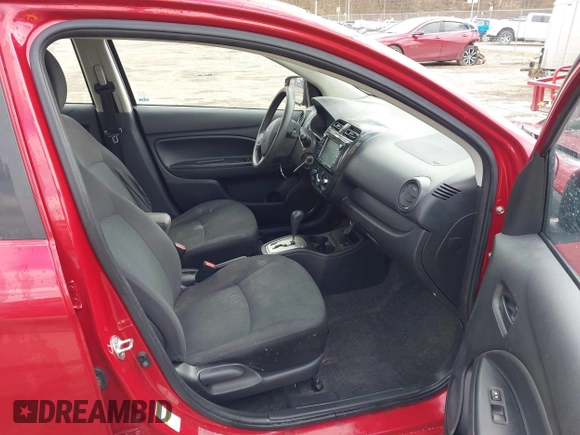 2019 Mitsubishi Mirage ES z VIN ML32F3FJ8KHF14469, wystawiony jako IAAI lot #41794796 z przebiegiem 135 373 mil mil oraz . Historia ofert i sprzedaży dostępna na DreamBid. Obrazek 5.