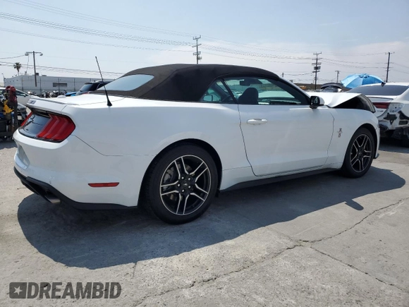 2022 Ford Mustang EcoBoost z VIN 1FATP8UHXN5101943, wystawiony jako Copart lot #55605855 z przebiegiem 62 839 mil mil oraz Szkoda całkowita • Salvage title. Historia ofert i sprzedaży dostępna na DreamBid. Obrazek 3.