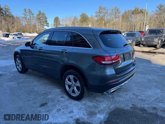 2016 Mercedes-Benz GLC with VIN WDC0G4KB8GF019995, listed as a Copart auction lot 46728475 with 143,829 mi miles and Clean Title. Bid and sale history available at carsss.com. Image 3.