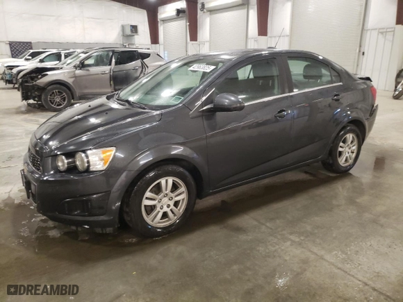2015 Chevrolet Sonic LT with VIN 1G1JC5SB3F4133093, listed as a Copart auction lot 42963825 with 86,957 mi miles and Salvage Title. Bid and sale history available at carsss.com. Image 1.