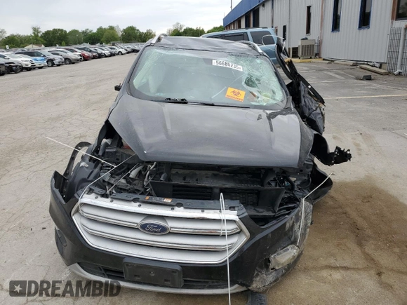 2019 Ford Escape Titanium с VIN 1FMCU9J92KUA82033, выставлен на аукционе Copart как лот 56686235 с пробегом Не указан миль и Списание • Salvage title. История ставок и продаж доступна на DreamBid. Изображение 5.