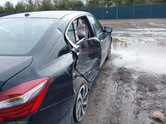 2016 Honda Accord Sedan EX with VIN 1HGCR2F72GA068342, listed as a IAAI auction lot 41697407 with 108,562 mi miles. Bid and sale history available at carsss.com. Image 6.