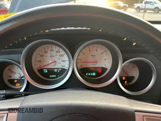 2006 Dodge Magnum z VIN 2D8GZ57276H276836, wystawiony jako Copart lot #85975094 z przebiegiem 81 565 mil mil oraz Czysty tytuł • Clean title. Historia ofert i sprzedaży dostępna na DreamBid. Obrazek 8.