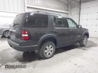 2007 Ford Explorer XLT with VIN 1FMEU73E27UB19323, listed as a IAAI auction lot 41667251 with 194,262 mi miles. Bid and sale history available at carsss.com. Image 4.