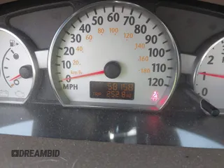2007 Saturn ION z VIN 1G8AL58F27Z165730, wystawiony jako IAAI lot #40288037 z przebiegiem 58 158 mil mil oraz . Historia ofert i sprzedaży dostępna na DreamBid. Obrazek 7.