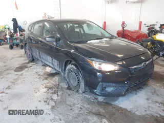 2022 Subaru Impreza z VIN 4S3GTAB68N3704742, wystawiony jako IAAI lot #41375402 z przebiegiem 69 206 mil mil oraz . Historia ofert i sprzedaży dostępna na DreamBid. Obrazek 1.