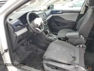 2022 Volkswagen Taos SE с VIN 3VVLX7B2XNM082339, выставлен на аукционе Copart как лот 50951215 с пробегом Не указан миль и На запчасти • Non repairable. История ставок и продаж доступна на DreamBid. Изображение 7.