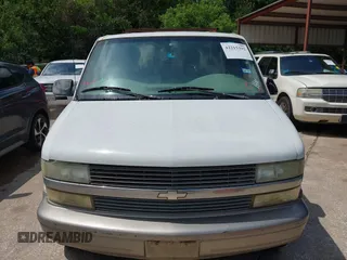2003 Chevrolet Astro z VIN 1GNEL19X43B130950, wystawiony jako IAAI lot #42215392 z przebiegiem 276 357 mil mil oraz . Historia ofert i sprzedaży dostępna na DreamBid. Obrazek 6.