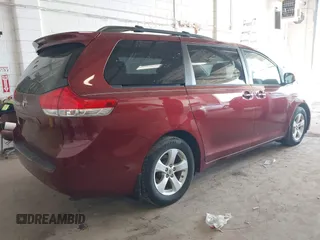 2012 Toyota Sienna LE AAS with VIN 5TDKK3DC9CS247320, listed as a IAAI auction lot 42049985 with 158,159 mi miles. Bid and sale history available at carsss.com. Image 4.