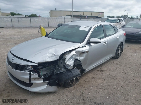 2018 Kia Optima LX with VIN 5XXGT4L35JG186427, listed as a IAAI auction lot 41988613 with 39,456 mi miles. Bid and sale history available at carsss.com. Image 17.