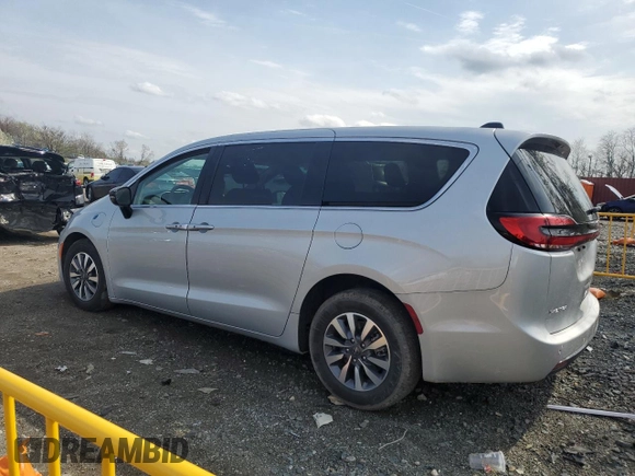 2024 Chrysler Pacifica Hybrid Select z VIN 2C4RC1S71RR141595, wystawiony jako Copart lot #51647615 z przebiegiem 20 475 mil mil oraz Nie do naprawy • Non repairable. Historia ofert i sprzedaży dostępna na DreamBid. Obrazek 2.