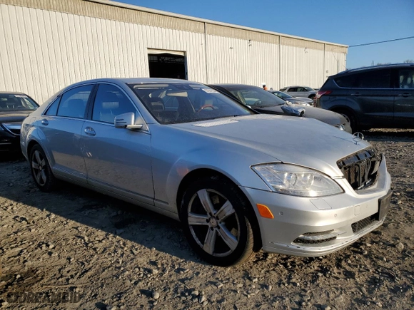 2011 Mercedes-Benz S-Class S 550 with VIN WDDNG8GBXBA363917, listed as a Copart auction lot 87042534 with 81,450 mi miles and Salvage Title. Bid and sale history available at carsss.com. Image 4.