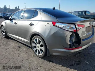 2013 Kia Optima SX w/Limited Pkg with VIN 5XXGR4A69DG190125, listed as a IAAI auction lot 41424498 with 134,056 mi miles. Bid and sale history available at carsss.com. Image 3.