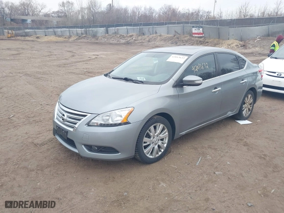 2014 Nissan Sentra SR with VIN 3N1AB7AP4EL634198, listed as a IAAI auction lot 42013632 with 209,145 mi miles. Bid and sale history available at carsss.com. Image 2.