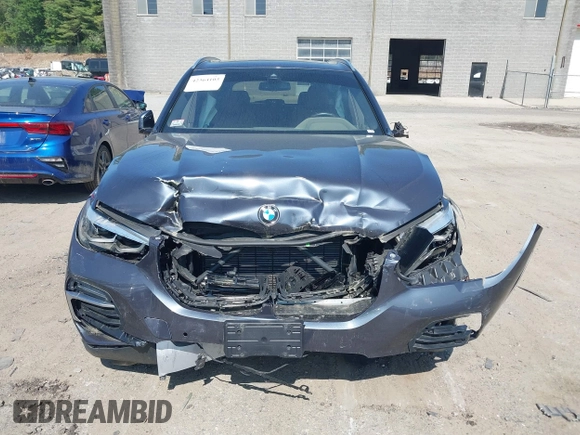2020 BMW X5 xDrive40i with VIN 5UXCR6C06L9B16189, listed as a IAAI auction lot 42364103 with Not provided miles and . Bid and sale history available at DreamBid. Image 12.