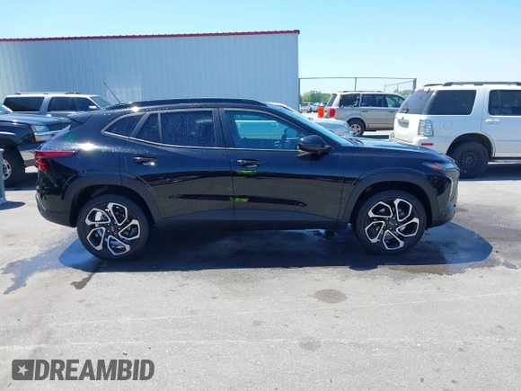 2024 Chevrolet Trax 2RS with VIN KL77LJE25RC062976, listed as a IAAI auction lot 42044505 with 21,306 mi miles and . Bid and sale history available at DreamBid. Image 13.