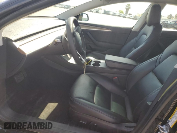 2022 Tesla Model 3 z VIN 5YJ3E1EA5NF189274, wystawiony jako Copart lot #57160765 z przebiegiem 127 420 mil mil oraz Szkoda całkowita • Salvage title. Historia ofert i sprzedaży dostępna na DreamBid. Obrazek 7.