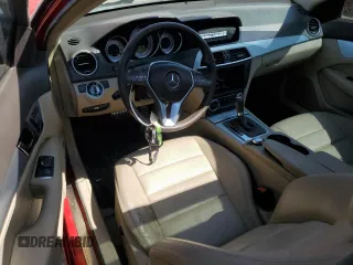 2012 Mercedes-Benz C 250 с VIN WDDGJ4HB9CF787885, выставлен на аукционе Copart как лот 51003725 с пробегом 178 975 миль миль и Списание • Salvage title. История ставок и продаж доступна на DreamBid. Изображение 8.