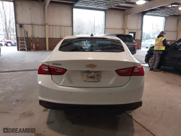 2020 Chevrolet Malibu LS with VIN 1G1ZC5ST5LF142616, listed as a IAAI auction lot 41000319 with 64,020 mi miles. Bid and sale history available at carsss.com. Image 16.