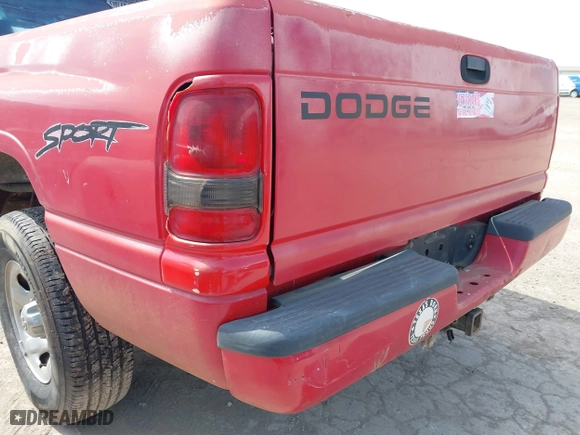 1998 Dodge Ram 1500 with VIN 3B7HC13Z3WG233093, listed as a IAAI auction lot 41526254 with 260,000 mi miles. Bid and sale history available at carsss.com. Image 15.