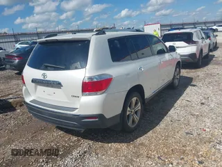 2011 Toyota Highlander Limited with VIN 5TDYK3EH0BS046070, listed as a IAAI auction lot 42134709 with 161,213 mi miles and . Bid and sale history available at DreamBid. Image 4.