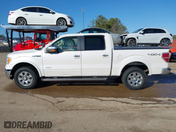 2011 Ford F-150 XLT with VIN 1FTFW1ET3BFB95576, listed as a IAAI auction lot 41440724 with 332,822 mi miles. Bid and sale history available at carsss.com. Image 14.