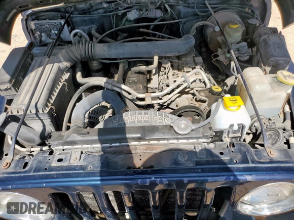 2000 Jeep Wrangler Sport with VIN 1J4FA49S9YP742414, listed as a Copart auction lot 61471065 with 139,572 mi miles and Clean title. Bid and sale history available at DreamBid. Image 11.
