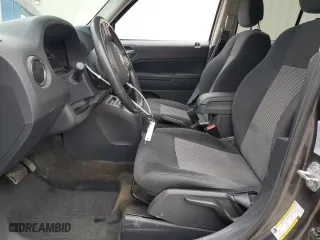 2016 Jeep Patriot Latitude with VIN 1C4NJRFB4GD671237, listed as a Copart auction lot 53738325 with 107,015 mi miles and Salvage Title. Bid and sale history available at carsss.com. Image 7.