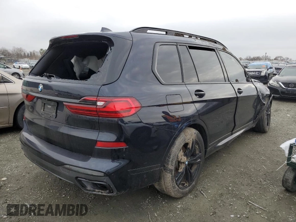 2020 BMW X7 xDrive40i with VIN 5UXCW2C03L9B44405, listed as a Copart auction lot 86332544 with 0 mi miles and Salvage Title. Bid and sale history available at carsss.com. Image 3.