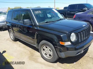 2016 Jeep Patriot Sport with VIN 1C4NJPBB8GD575668, listed as a IAAI auction lot 42114112 with 140,205 mi miles and . Bid and sale history available at carsss.com. Image 1.