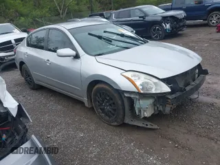 2012 Nissan Altima S z VIN 1N4AL2AP2CC109944, wystawiony jako IAAI lot #41857808 z przebiegiem 198 278 mil mil oraz . Historia ofert i sprzedaży dostępna na DreamBid. Obrazek 1.