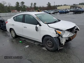2017 Nissan Versa S z VIN 3N1CN7AP3HL843159, wystawiony jako Copart lot #51965435 z przebiegiem 158 750 mil mil oraz Szkoda całkowita • Salvage title. Historia ofert i sprzedaży dostępna na DreamBid. Obrazek 4.