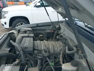 2003 Toyota Tundra SR5 с VIN 5TBRT34103S405255, выставлен на аукционе IAAI как лот 42532049 с пробегом 235 320 миль миль и . История ставок и продаж доступна на DreamBid. Изображение 20.