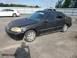 1998 Honda Civic LX with VIN 1HGEJ667XWL050908, listed as a Copart auction lot 73692984 with 230,311 mi miles and Clean Title. Bid and sale history available at carsss.com. Image 1.