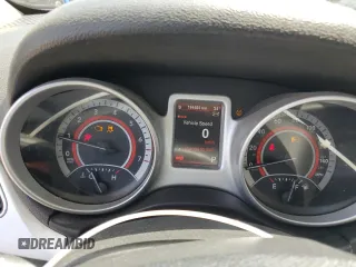 2015 Dodge Journey SXT with VIN 3C4PDCCG4FT697505, listed as a Copart auction lot 64888554 with 191,653 mi miles and Salvage title. Bid and sale history available at DreamBid. Image 9.