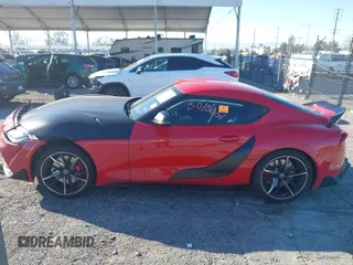 2022 Toyota GR Supra 3.0 with VIN WZ1DB0C01NW053500, listed as a IAAI auction lot 41657112 with 1 mi miles. Bid and sale history available at carsss.com. Image 14.